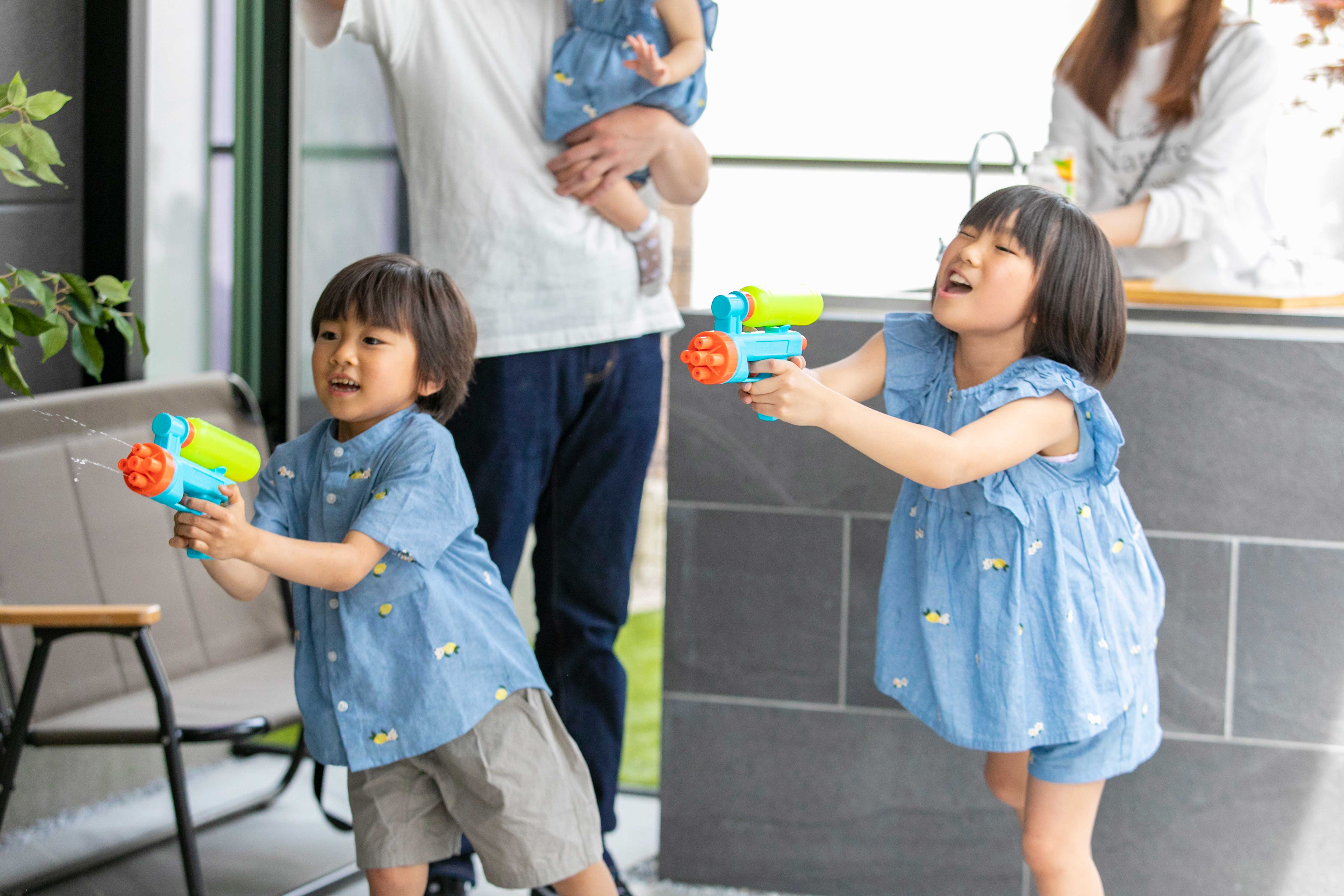 お庭で安心して水遊びができます